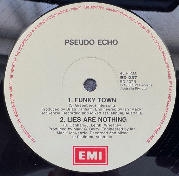 Pseudo Echo : Funky Town (12", Single)